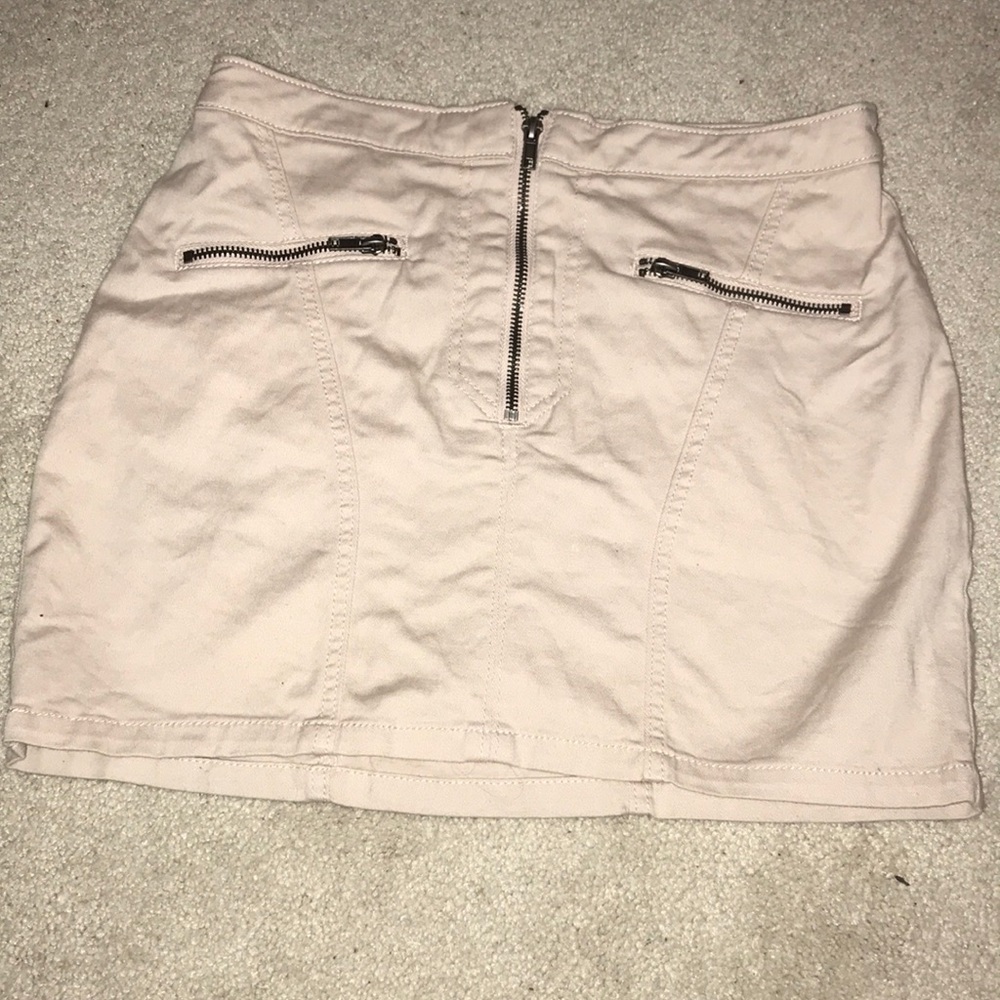 Zip up skirt